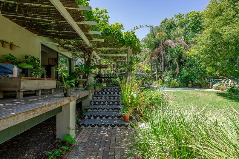 7 Bedroom Property for Sale in Somerset West Western Cape